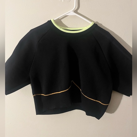 Ivy Park Black crop top - Picture 1 of 3